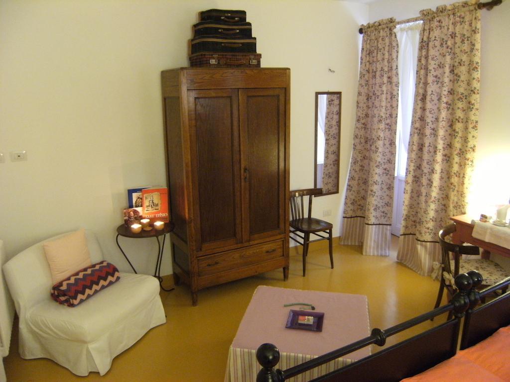 Elizabeth B&B Каляри Стая снимка