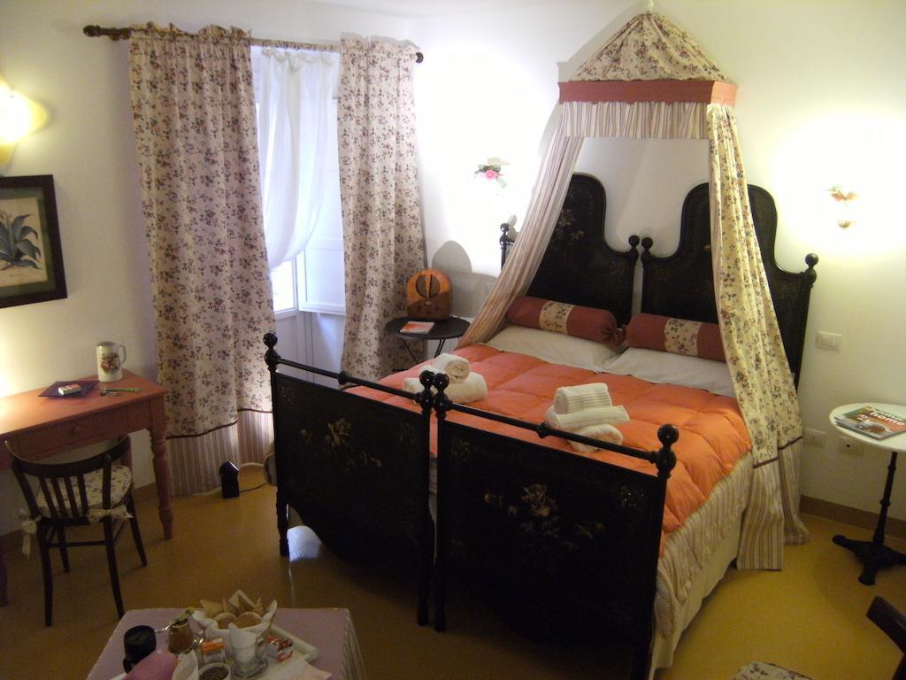 Elizabeth B&B Каляри Стая снимка